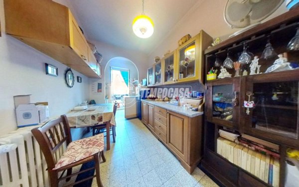 appartamento in vendita a Torino in zona Borgata Vittoria