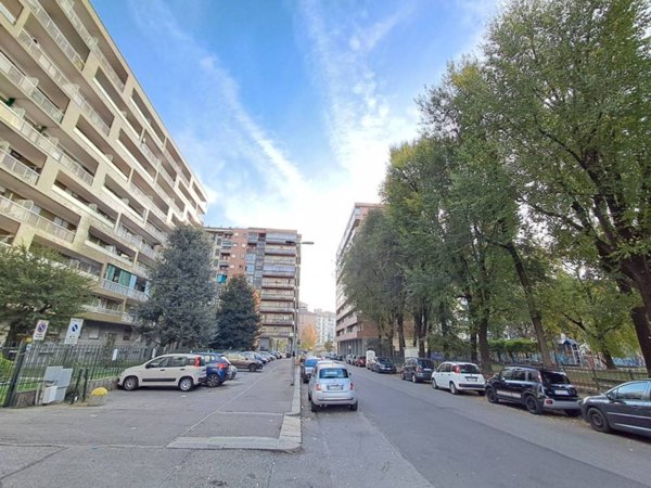 appartamento in vendita a Torino in zona Lucento