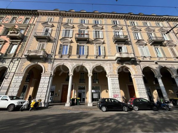 negozio in vendita a Torino in zona Crocetta