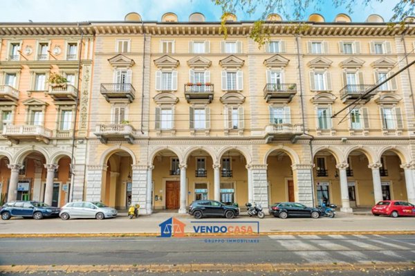 negozio in vendita a Torino in zona Crocetta