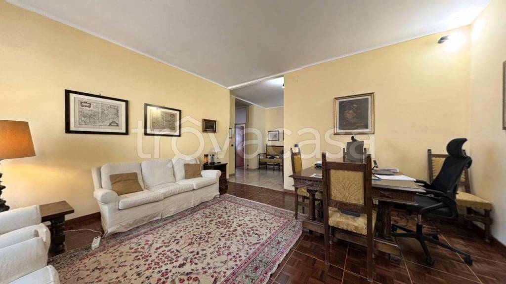 appartamento in vendita a Torino in zona Lingotto