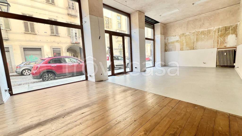 negozio in vendita a Torino