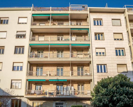 appartamento in vendita a Torino in zona Cit Turin