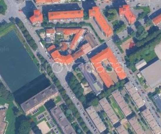 negozio in vendita a Torino in zona Regio Parco