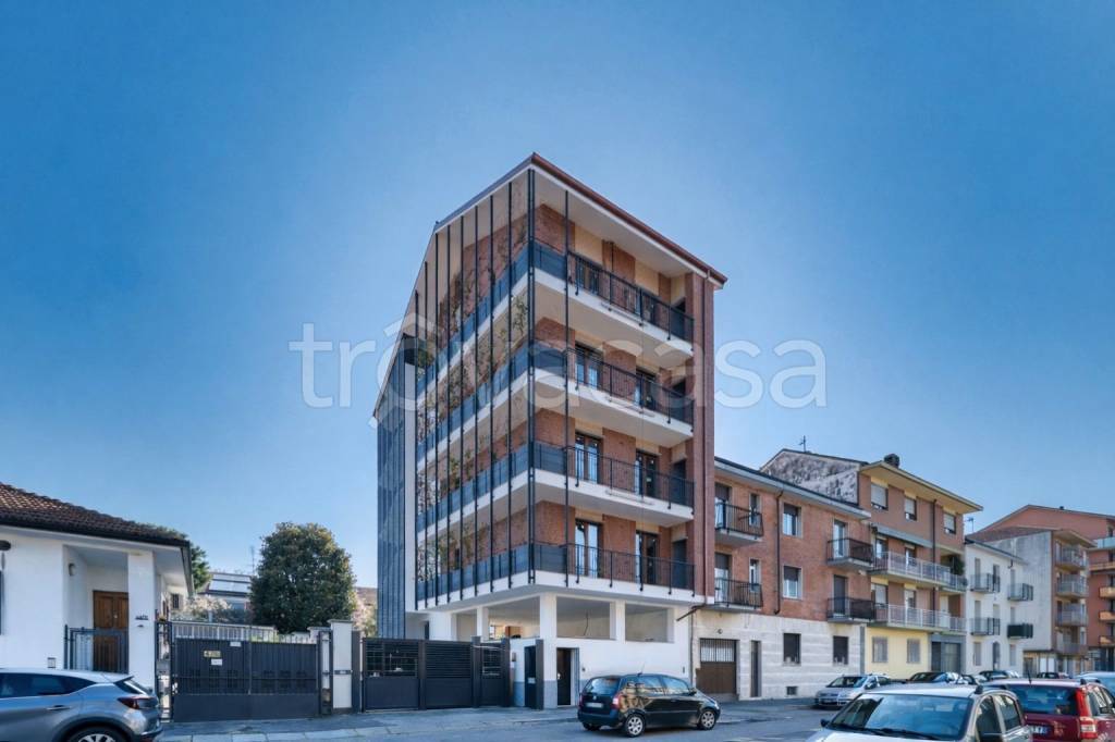 appartamento in vendita a Torino in zona Parella