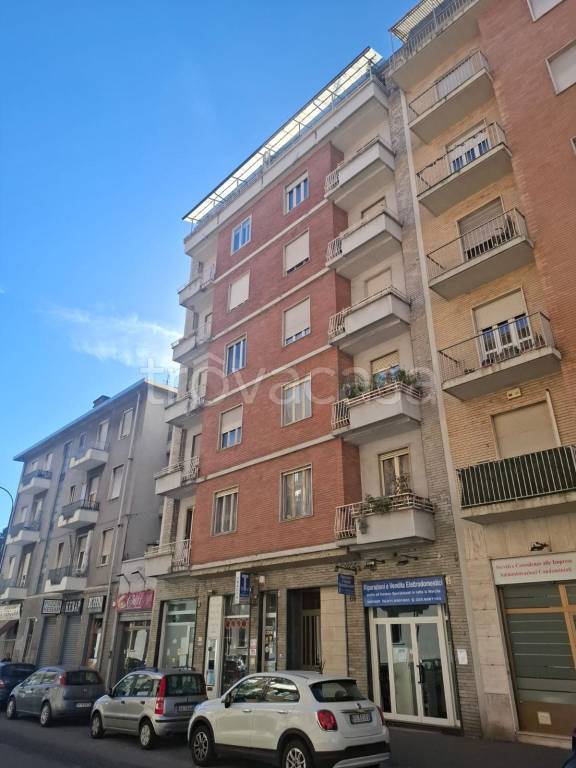 appartamento in vendita a Torino in zona Pozzo Strada