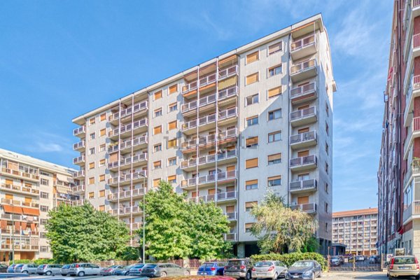 appartamento in vendita a Torino in zona Mirafiori Nord