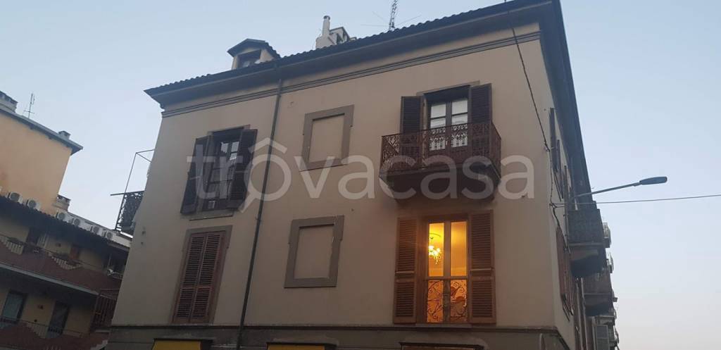 appartamento in vendita a Torino in zona Aurora