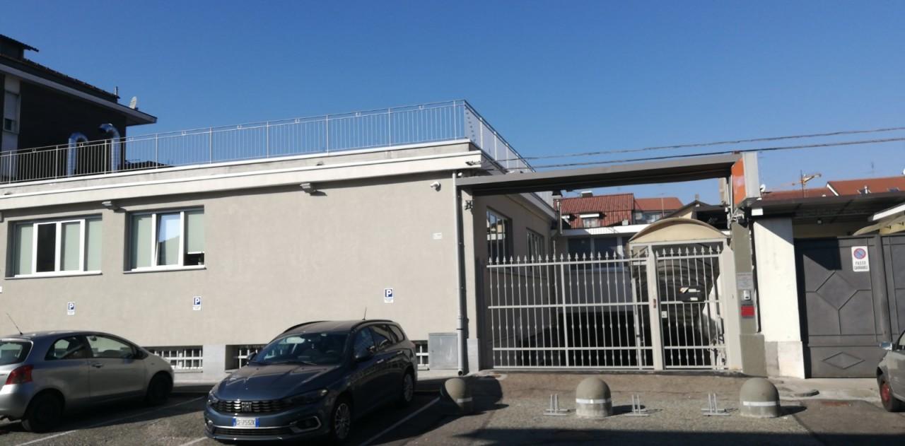 pentavano in vendita a Torino in zona Mirafiori Sud