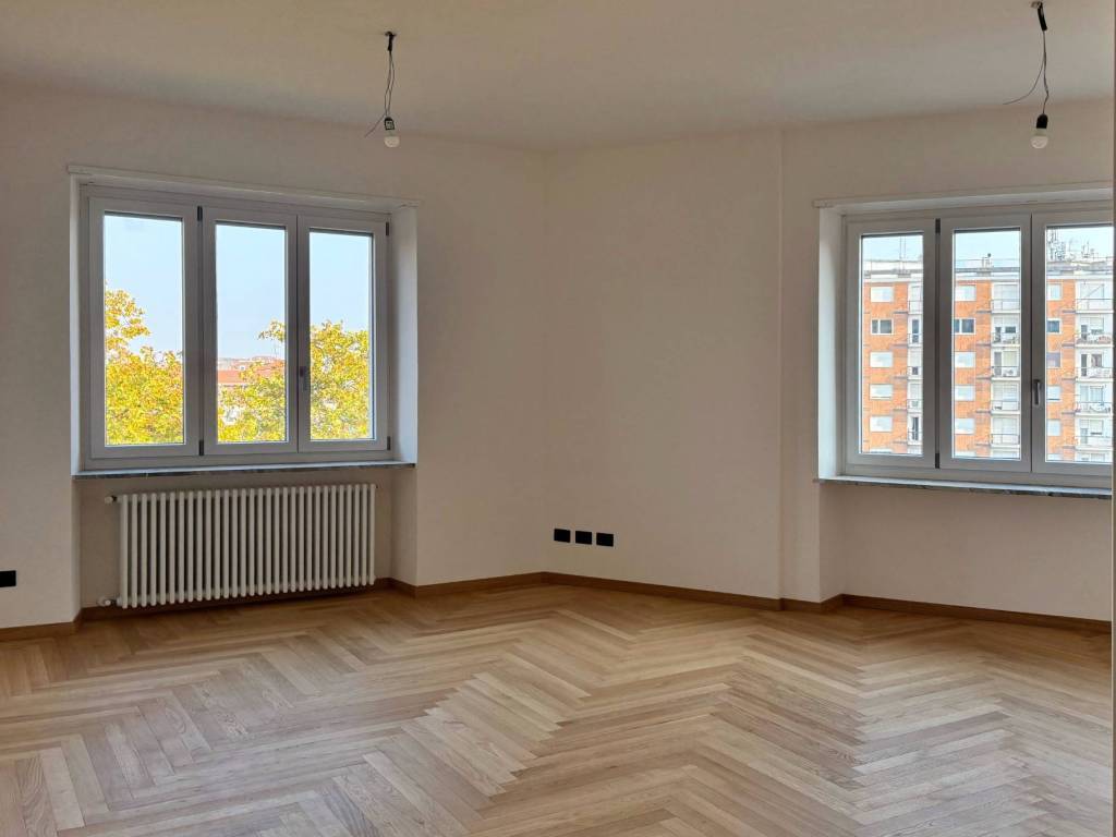 appartamento in vendita a Torino in zona Aurora