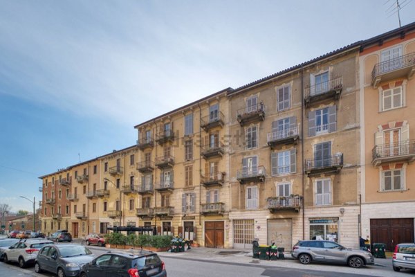 appartamento in vendita a Torino in zona Santa Rita