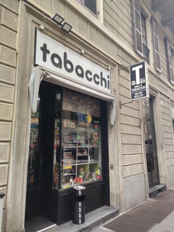 negozio in vendita a Torino in zona Centro Storico