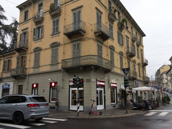 appartamento in vendita a Torino in zona Rosa