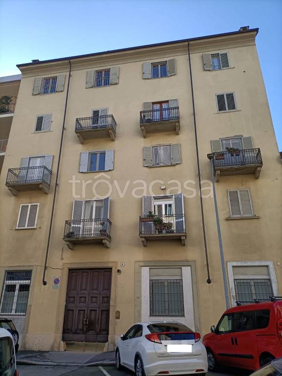 appartamento in vendita a Torino in zona Aurora