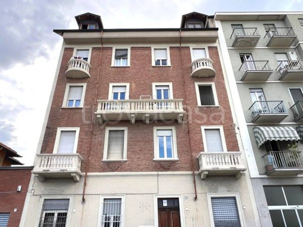 appartamento in vendita a Torino in zona Parella