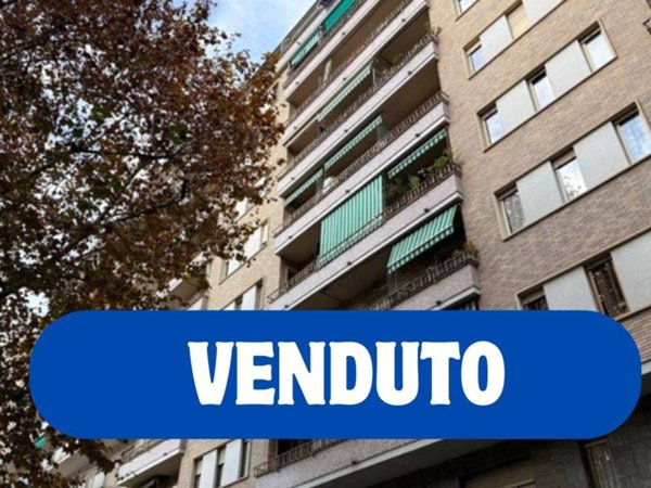 appartamento in vendita a Torino in zona Borgata Vittoria