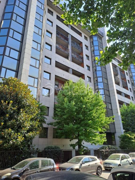 appartamento in vendita a Torino in zona Parella