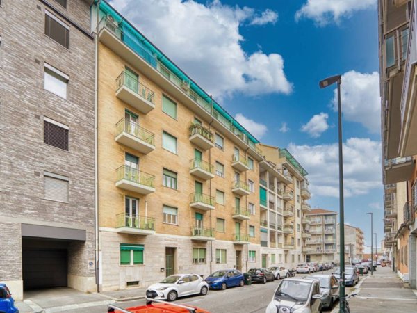 appartamento in vendita a Torino in zona Borgo San Paolo