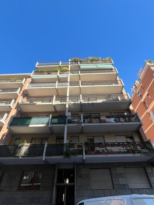 appartamento in vendita a Torino in zona Santa Rita