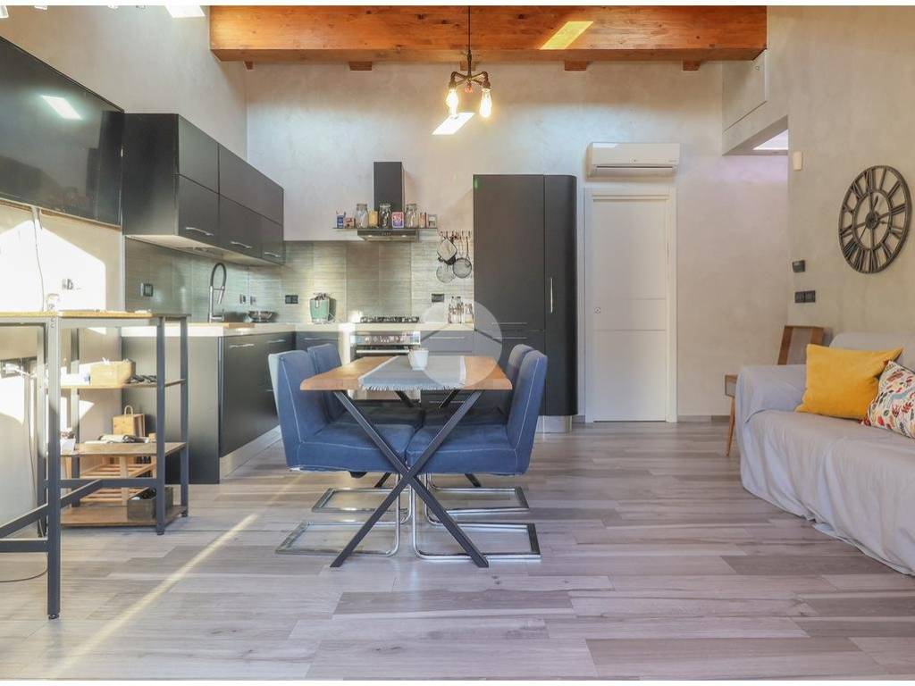 appartamento in vendita a Torino in zona Lucento