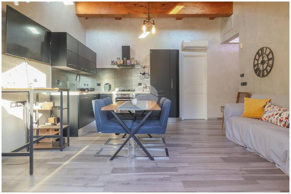 appartamento in vendita a Torino in zona Lucento