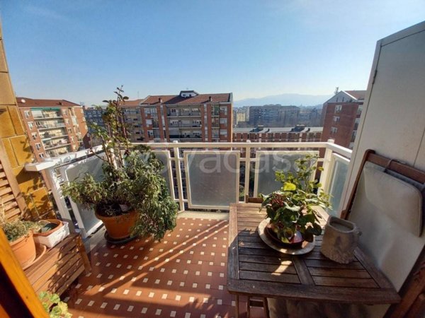 appartamento in vendita a Torino in zona Santa Rita
