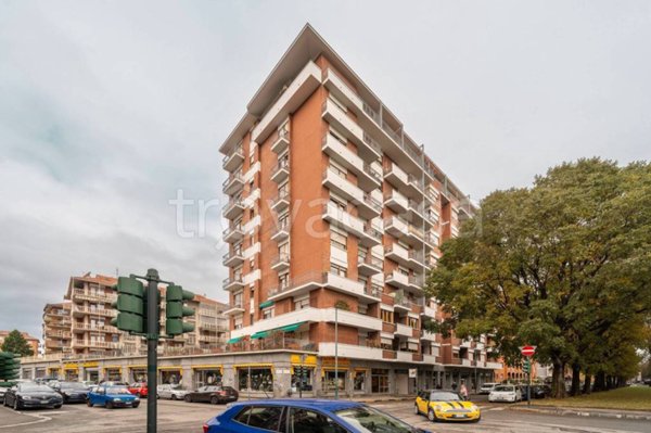 appartamento in vendita a Torino in zona Parella