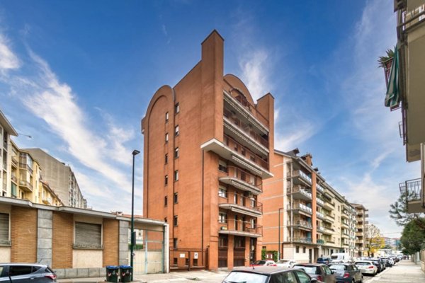 appartamento in vendita a Torino in zona Pozzo Strada
