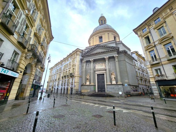 appartamento in vendita a Torino in zona Centro Storico