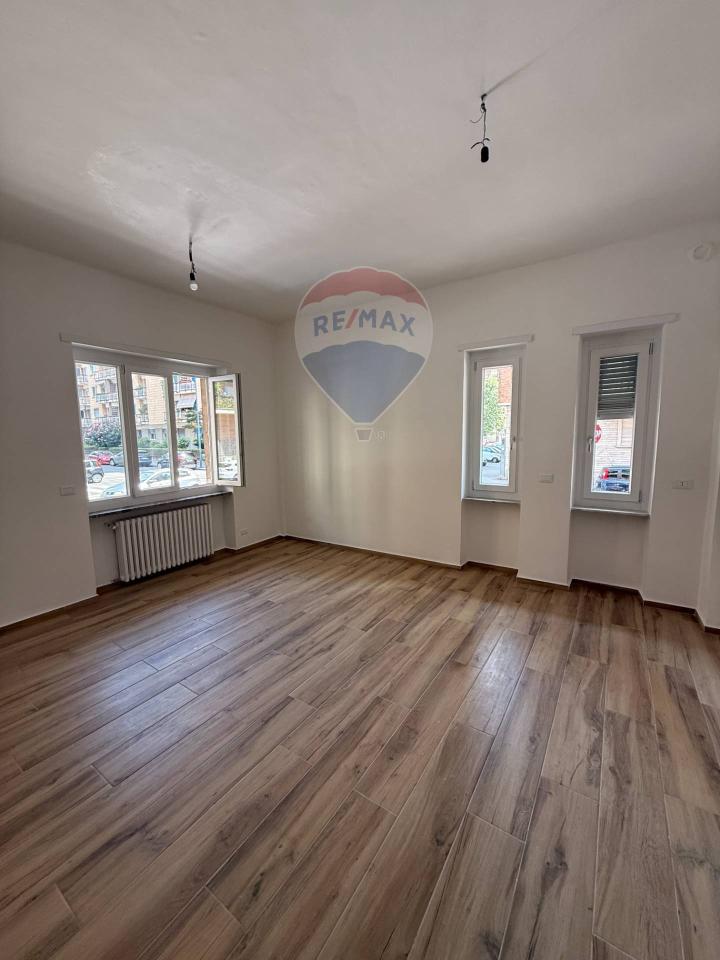 appartamento in vendita a Torino in zona Borgata Vittoria