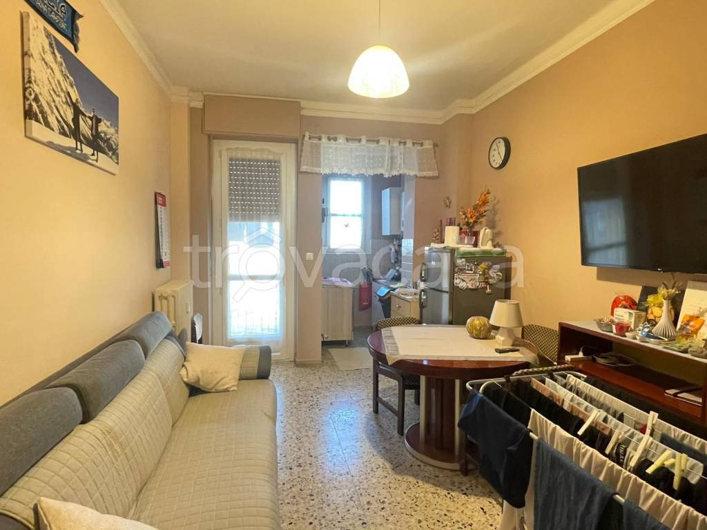 appartamento in vendita a Torino in zona Santa Rita