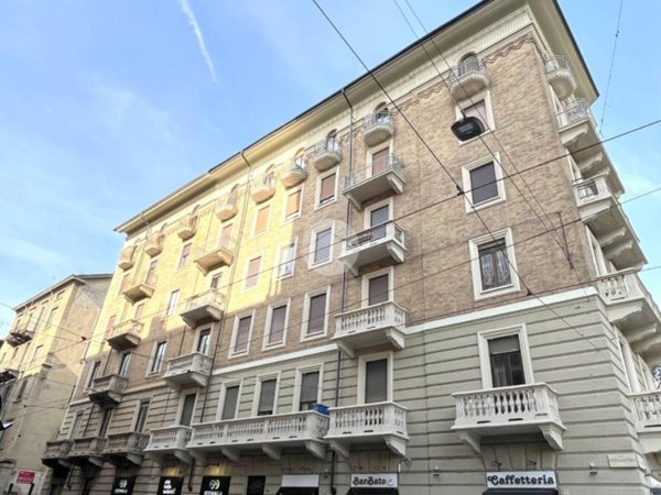 appartamento in vendita a Torino in zona Cenisia