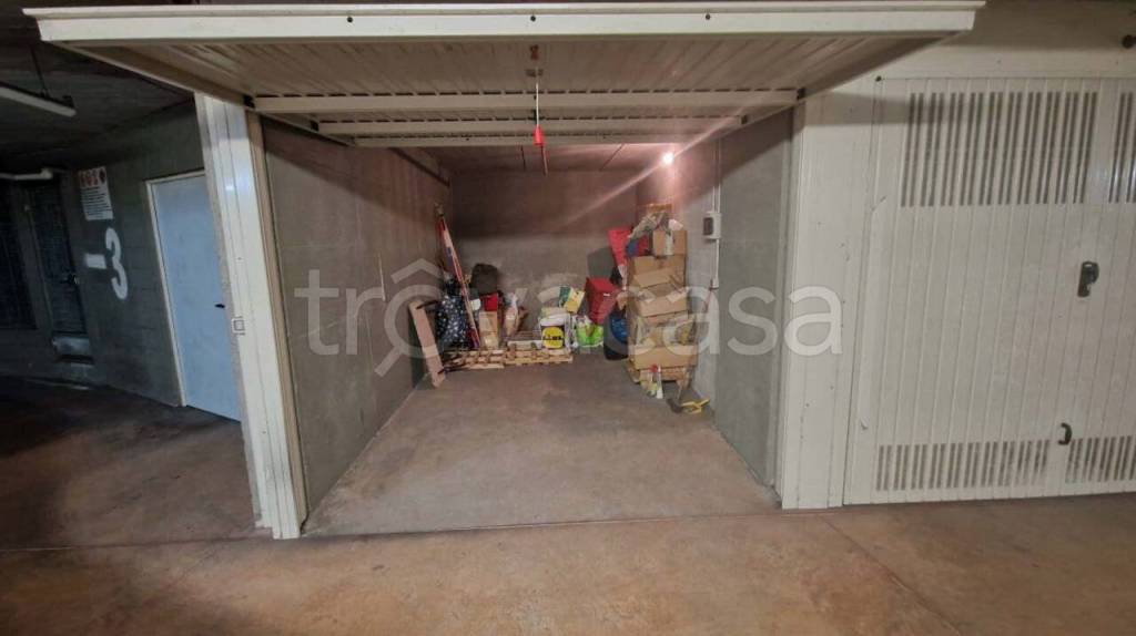 appartamento in vendita a Torino in zona Cit Turin