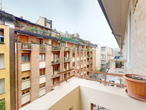 appartamento in vendita a Torino in zona Santa Rita