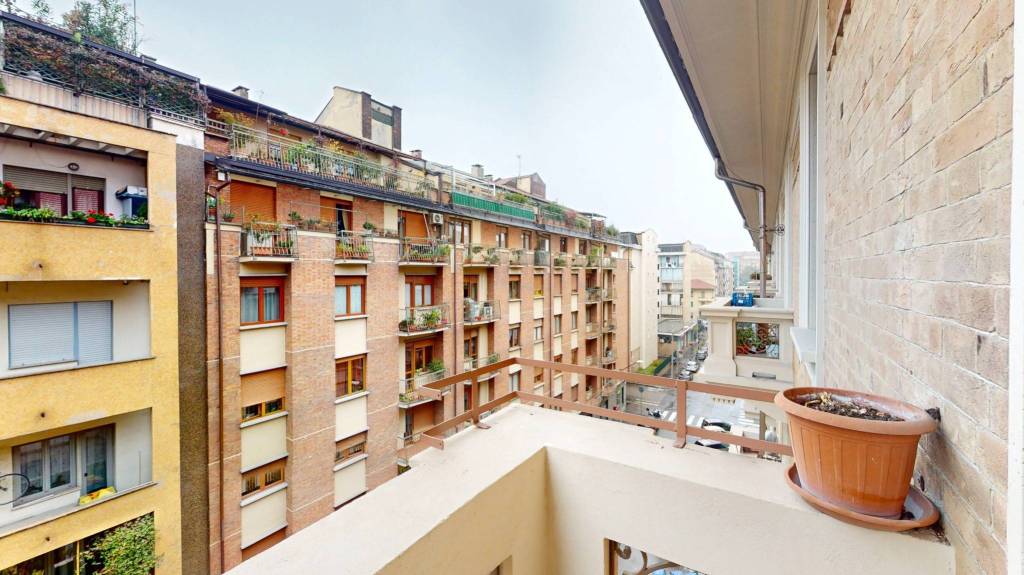 appartamento in vendita a Torino in zona Santa Rita