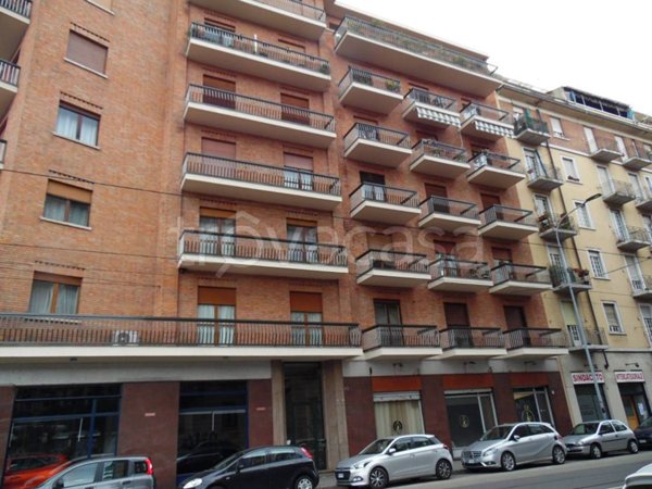 appartamento in vendita a Torino in zona Aurora