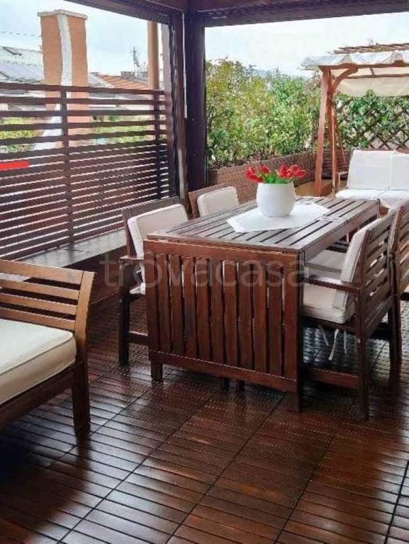 appartamento in vendita a Torino in zona Santa Rita