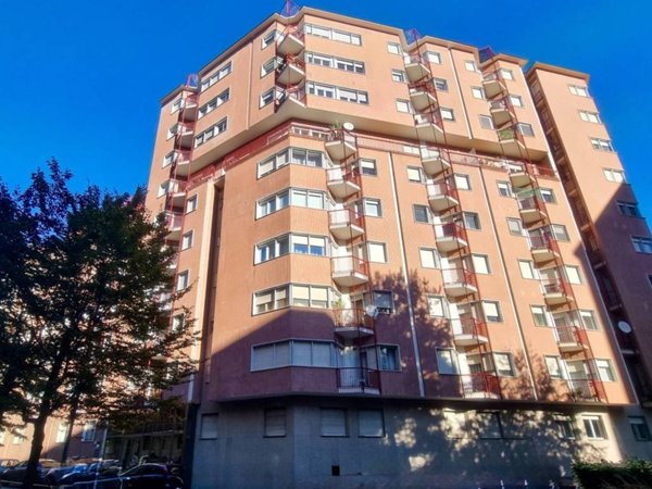 appartamento in vendita a Torino in zona Santa Rita