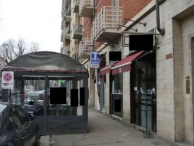 negozio in vendita a Torino in zona Pozzo Strada