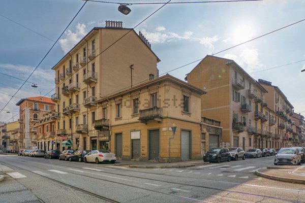 appartamento in vendita a Torino in zona Borgo San Paolo