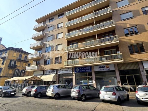 negozio in vendita a Torino in zona Millefonti