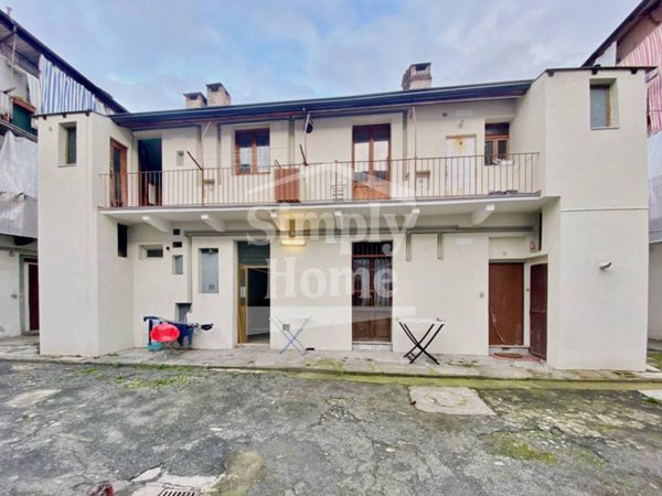 appartamento in vendita a Torino in zona Borgata Vittoria