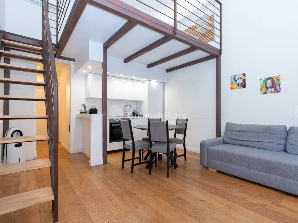 appartamento in vendita a Torino in zona Cit Turin