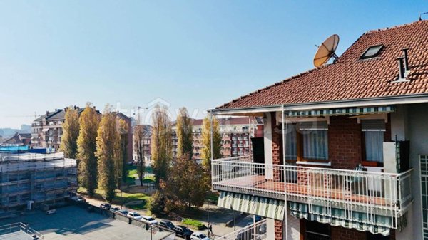 appartamento in vendita a Torino in zona Parella