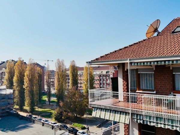 appartamento in vendita a Torino in zona Parella