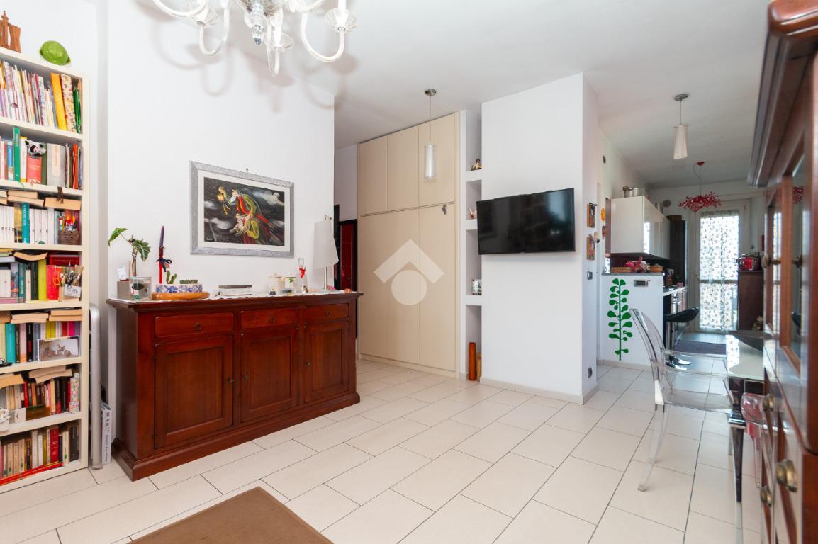 appartamento in vendita a Torino in zona Borgo San Paolo