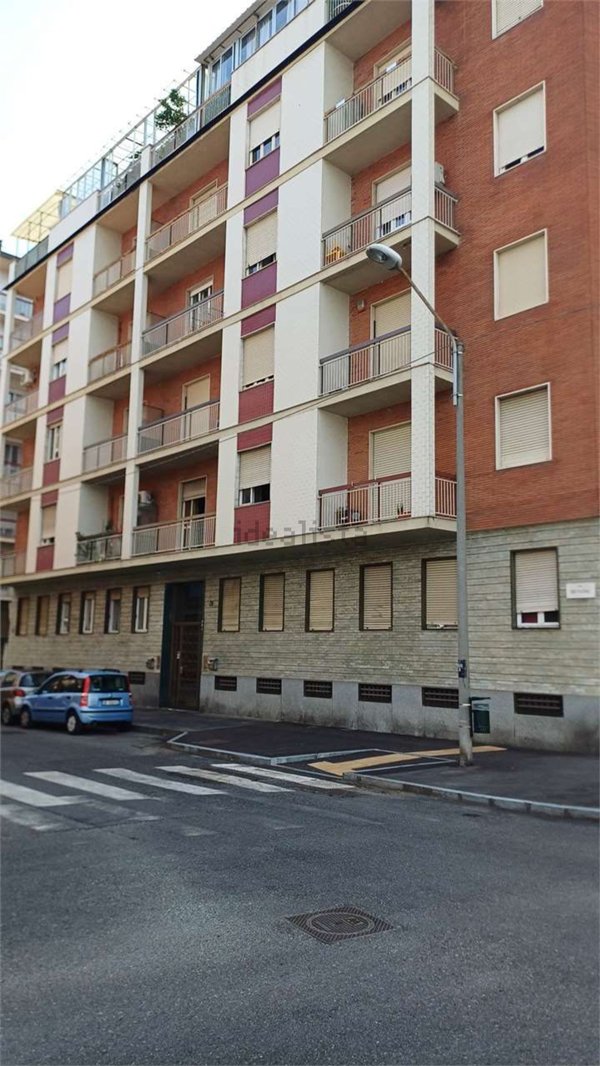 appartamento in vendita a Torino in zona Santa Rita