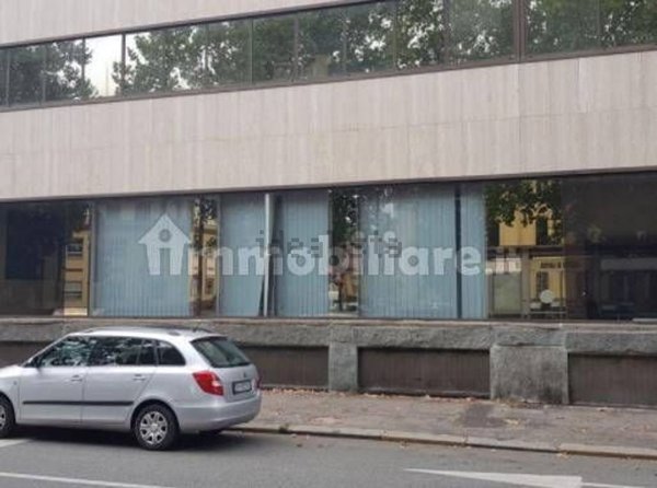 ufficio in vendita a Torino in zona Lucento