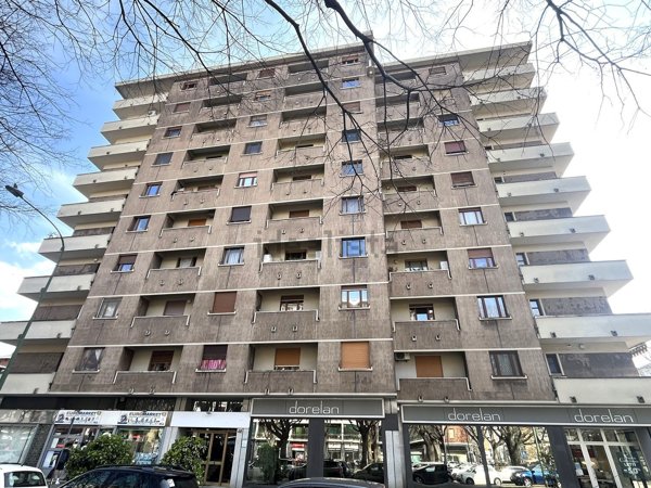 appartamento in vendita a Torino in zona Regio Parco