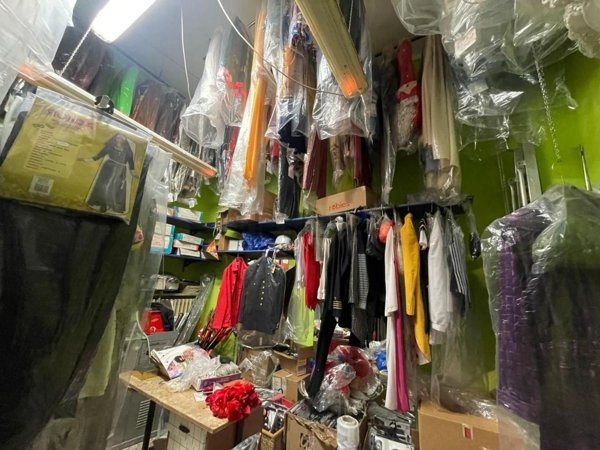 negozio in vendita a Torino in zona Parella